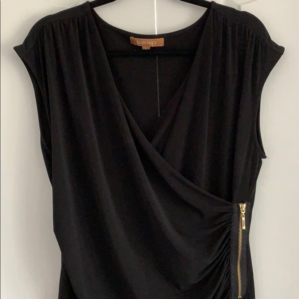 Ellen Tracy Surpluce Top was Zipper Size L